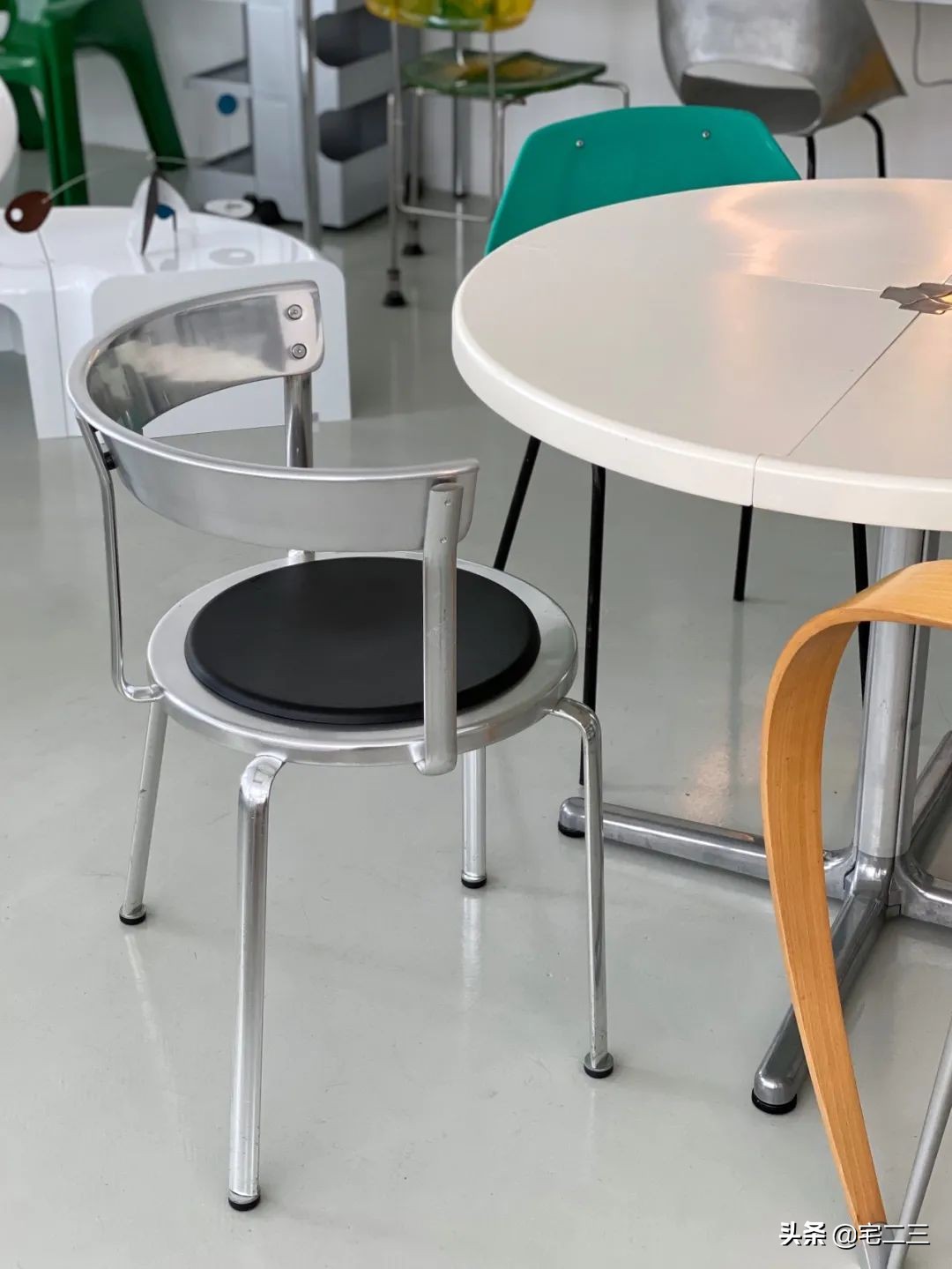 onemorechair：这家中古家具店，将“过去”和“未来”带到了现在