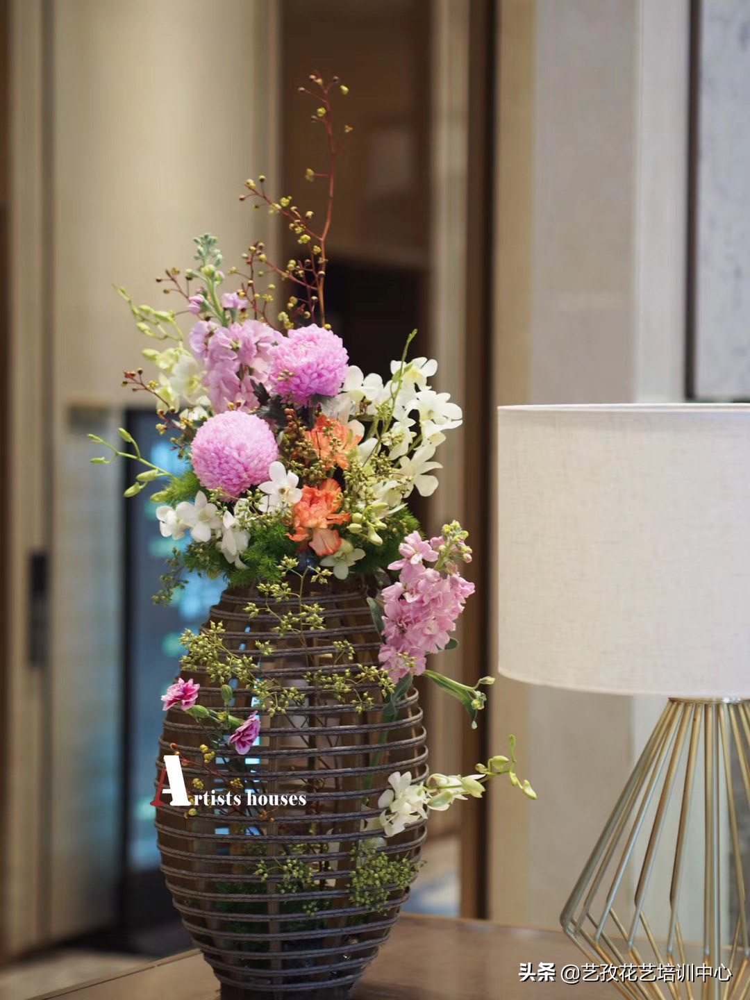 开一家花店怎么营销才能赚钱,花店做批发零售怎样进货