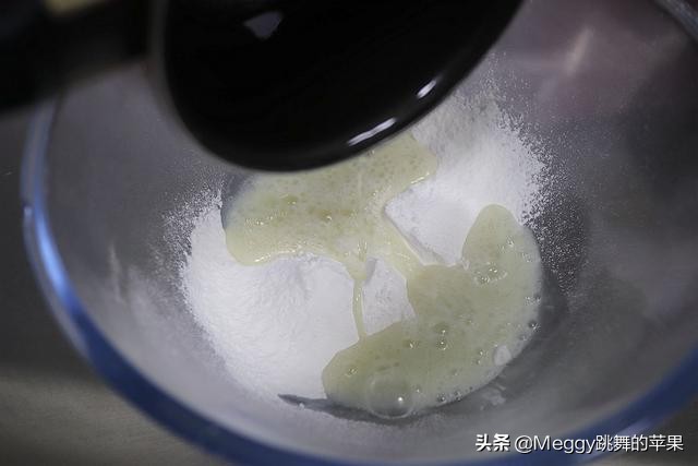 5个鸡蛋的蛋糕烤几分钟,一个鸡蛋烤箱烤蛋糕