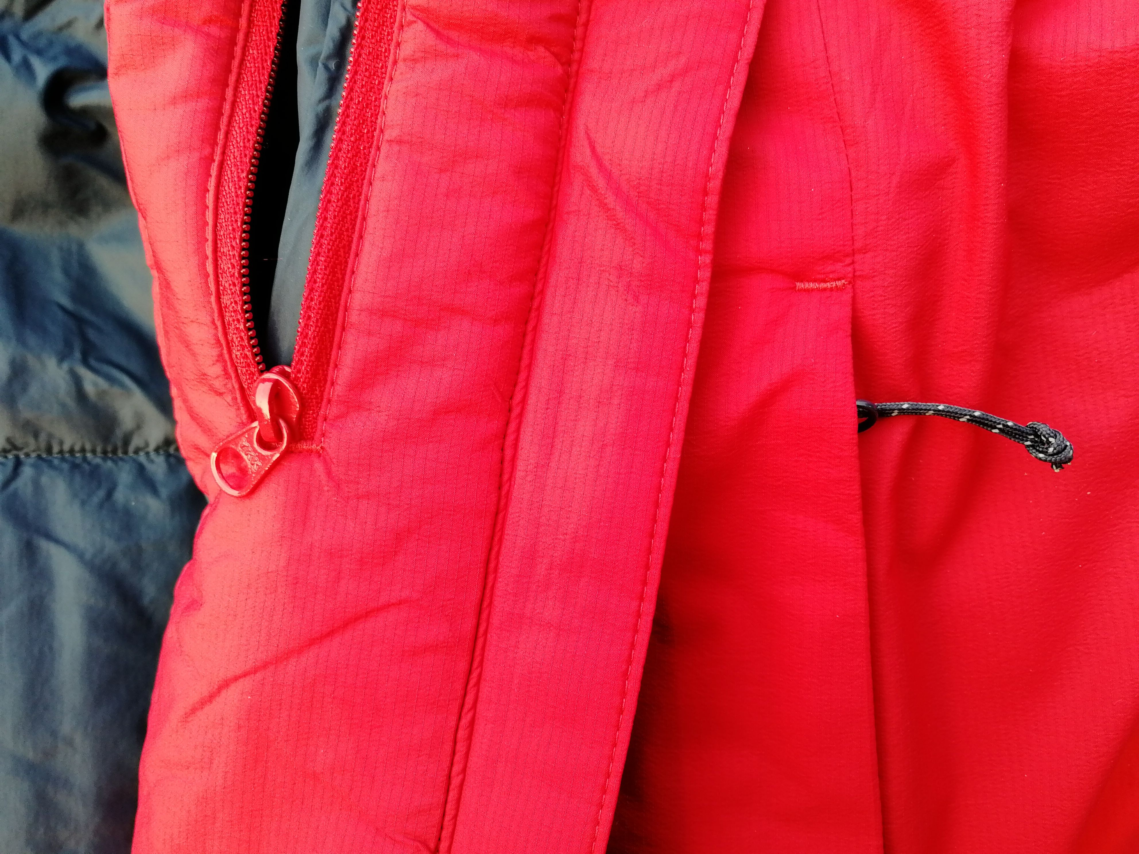 凯乐石山岳聚绒外套,防水户外外套