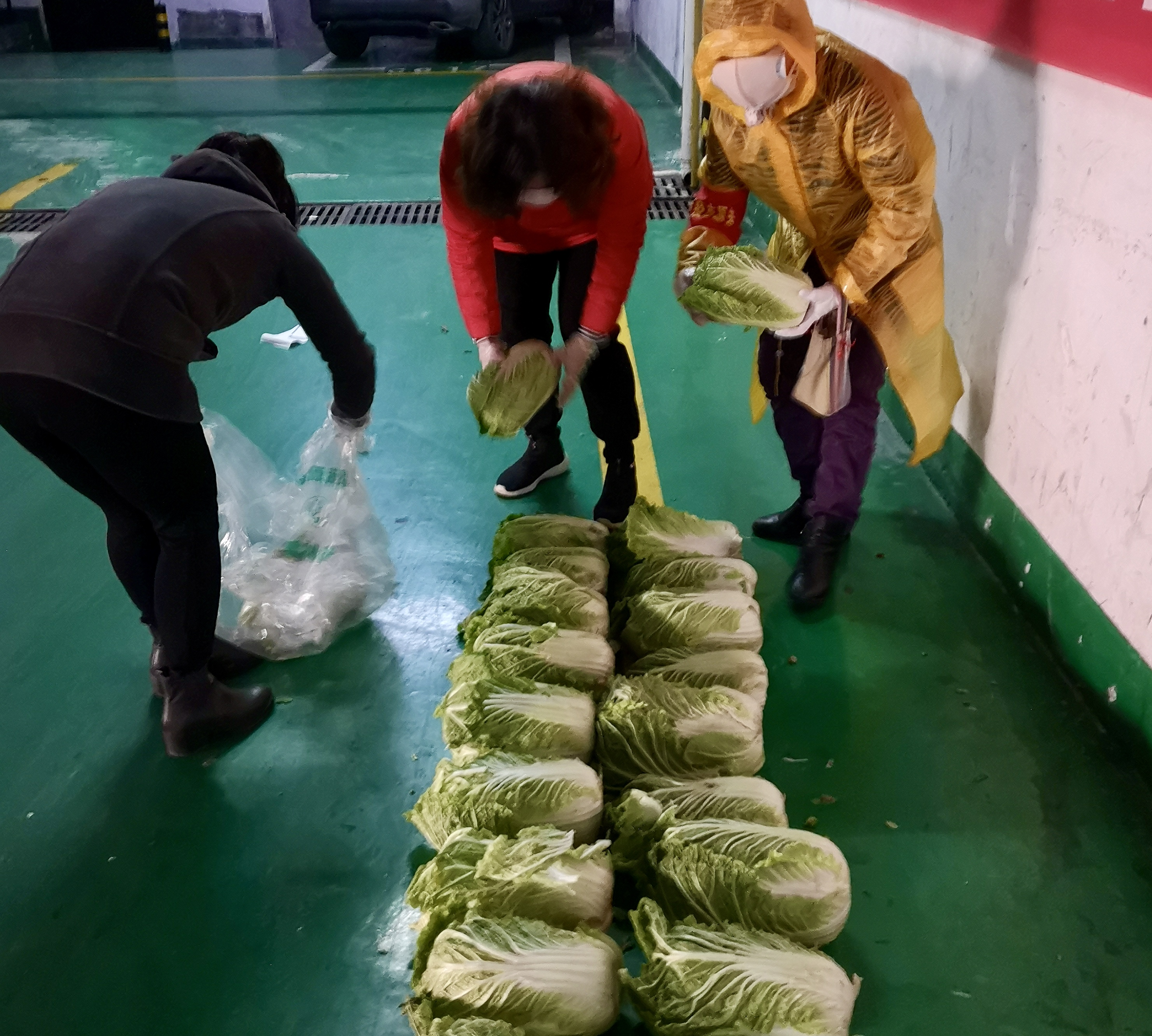 这个疫情中心的居民小区为何不卖惨？揭开逆境下的自强自愈秘笈