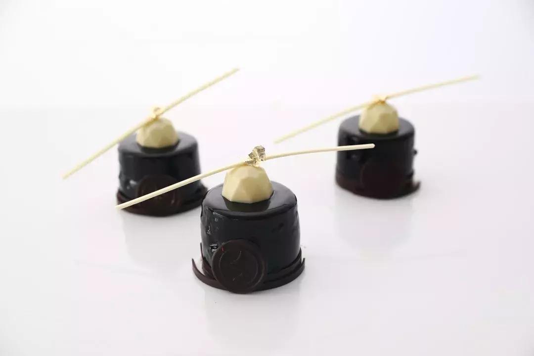 如何开一家港式甜品店赚钱快点呢,2019年开甜品店怎么样