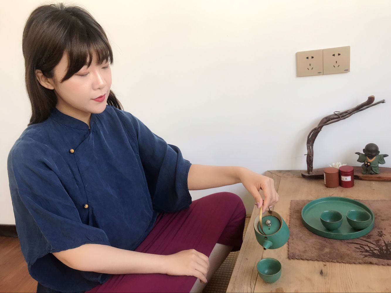 喝铁观音用的玻璃杯什么样的实用,双层玻璃杯铁观音的正确冲泡方法