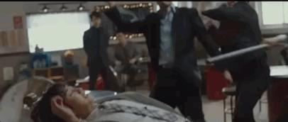 这才是经典的高能喜剧片,一部颠覆三观的喜剧片