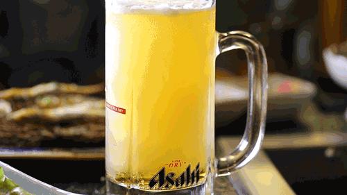 徐州发现超魔幻烧肉酒场，颜值赛高！可以大口吃肉大口喝酒！