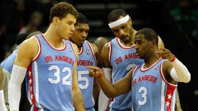 落井下石火上浇油的人,落井下石好不好