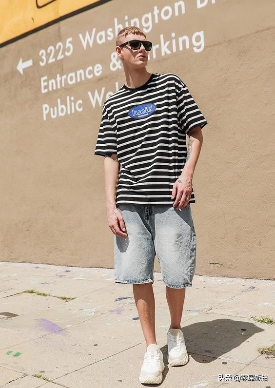 夏天男生白t恤颜色推荐,t恤男士穿什么颜色好看