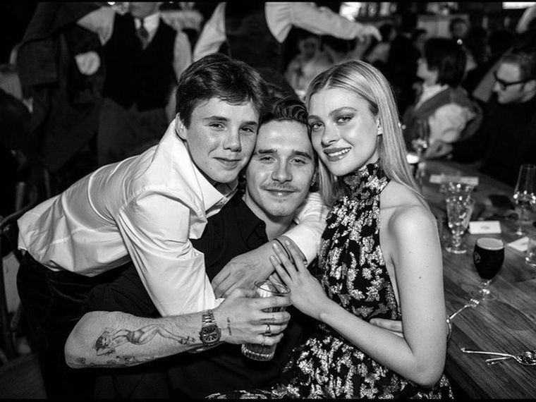 贝克汉姆大秀身材,贝克汉姆抗击疫情视频