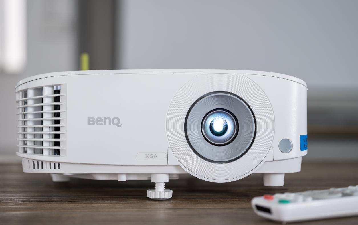 明基投影仪e520如何设置遥控器,明基e520投影怎么翻面