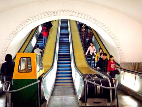 上海地铁线路起终点站,上海地铁线途经线路示意图