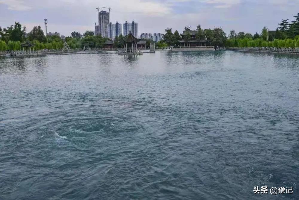 趵突泉断流和复涌的原因,趵突泉早就枯竭了吗