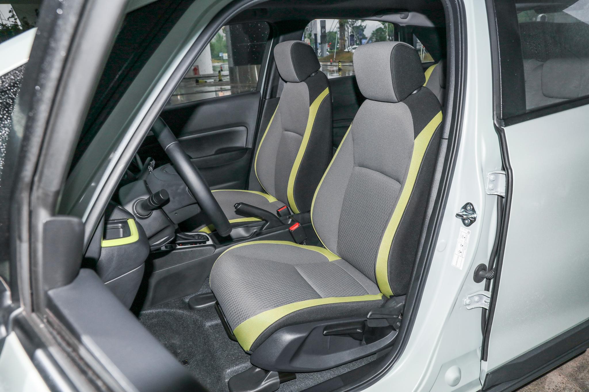 本田飞度为什么被称为平民超跑,本田飞度平民的超跑