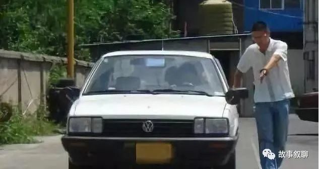 考驾照练车时车子撞坏了怎么办,考驾照碰坏了怎么赔偿