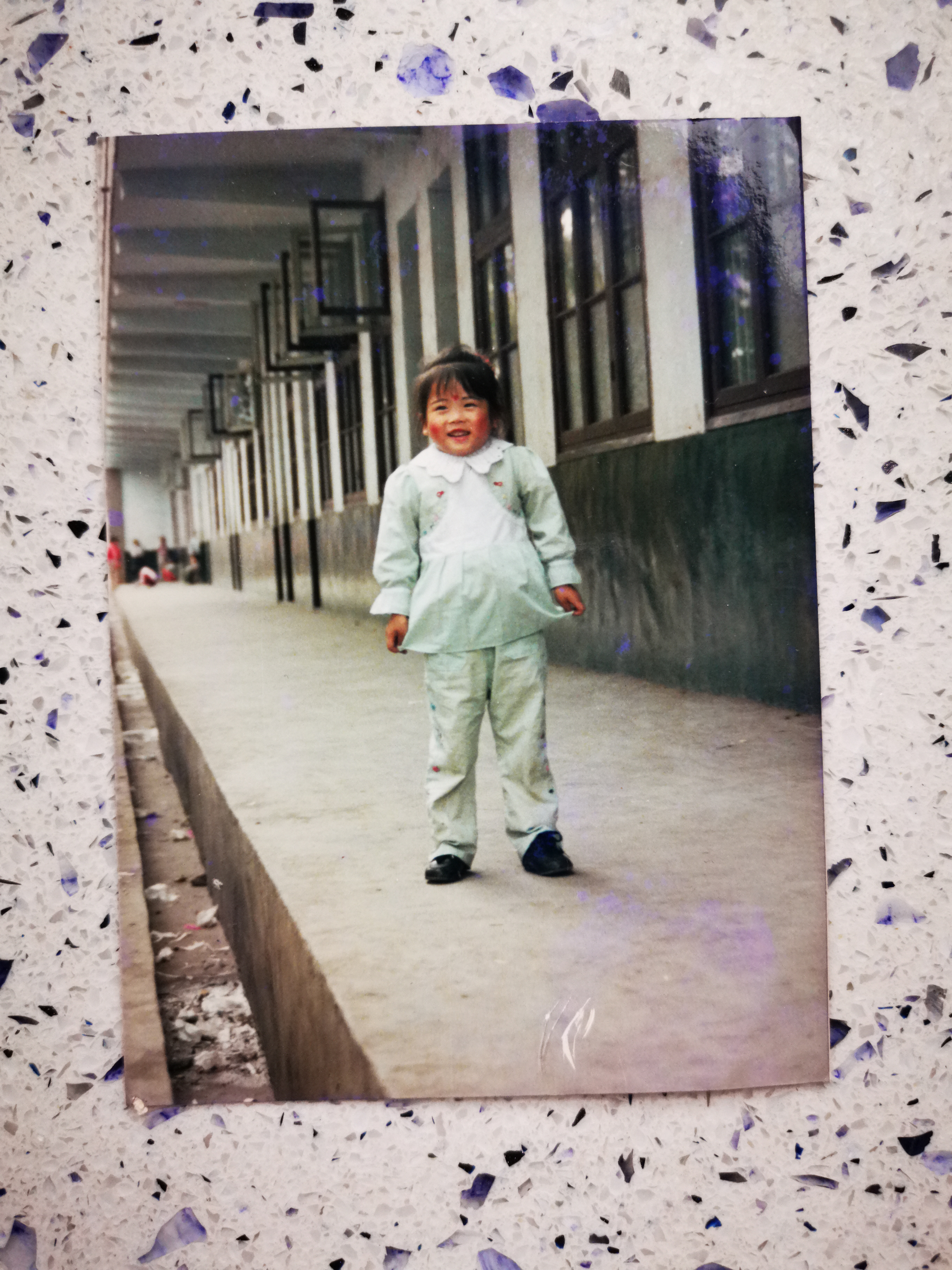 已走过的路无需回头看,已走过的路回不去