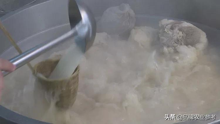 单县羊肉汤为啥是中华第一汤,山东单县第一名羊肉汤