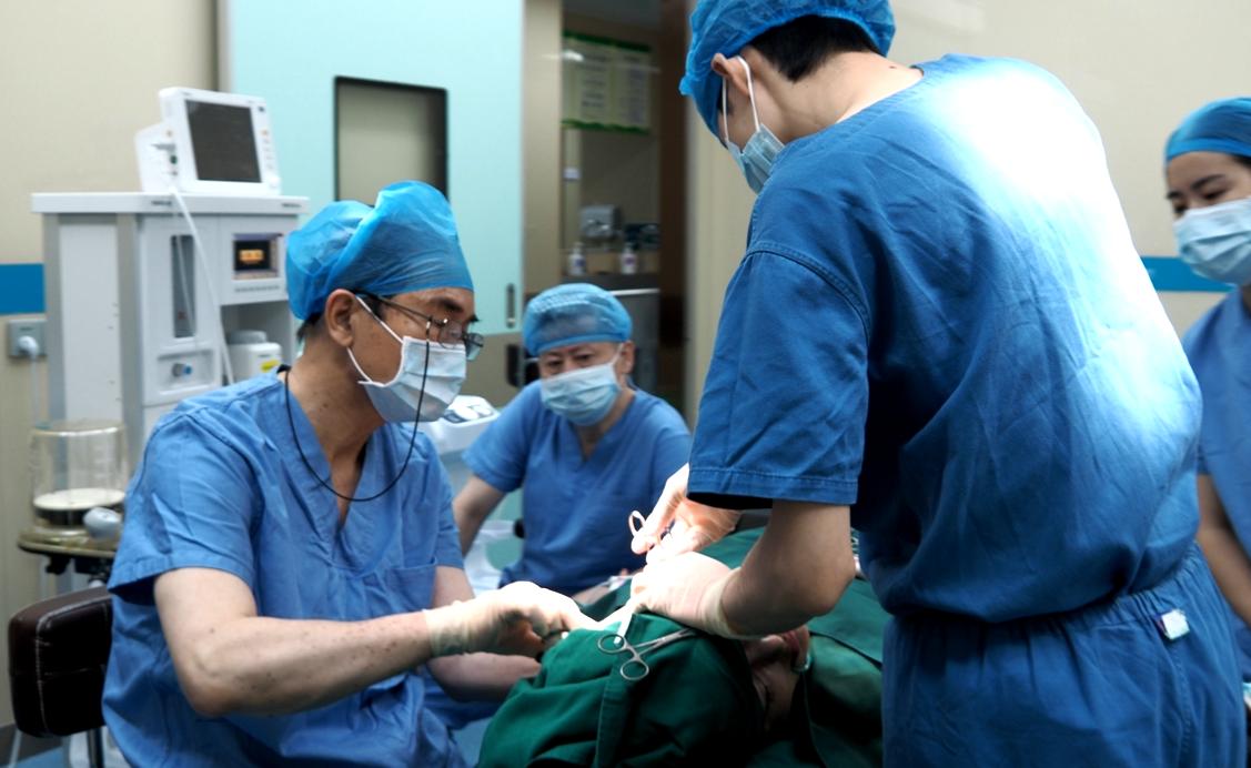 微创拉皮结合线雕,线雕和微创拉皮哪个好