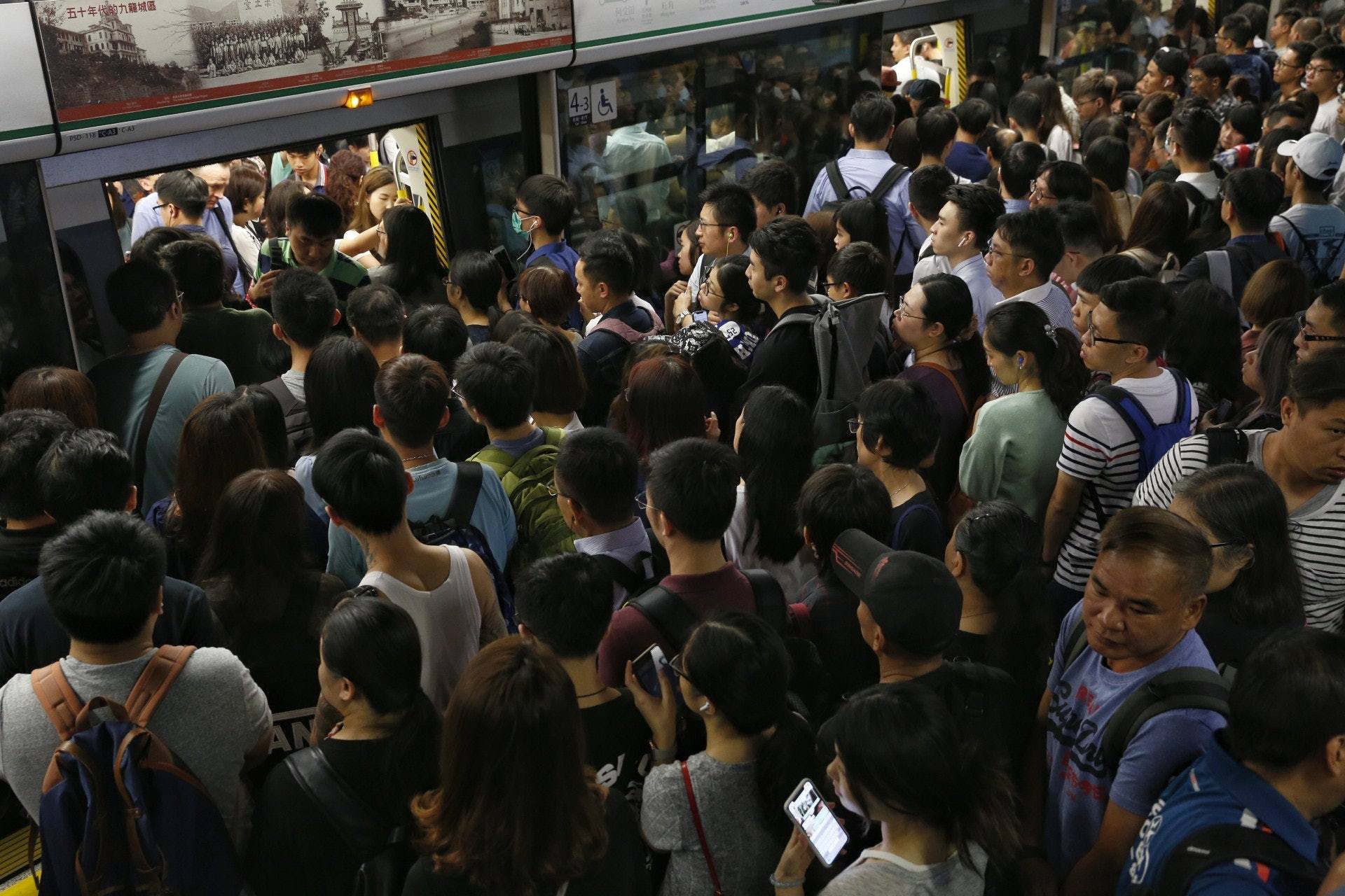 港铁能靠票价赚钱吗,港铁加价涨幅幅度