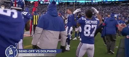 16年NFL生涯画上句号，这个五五开的男人，载满了我们的青春