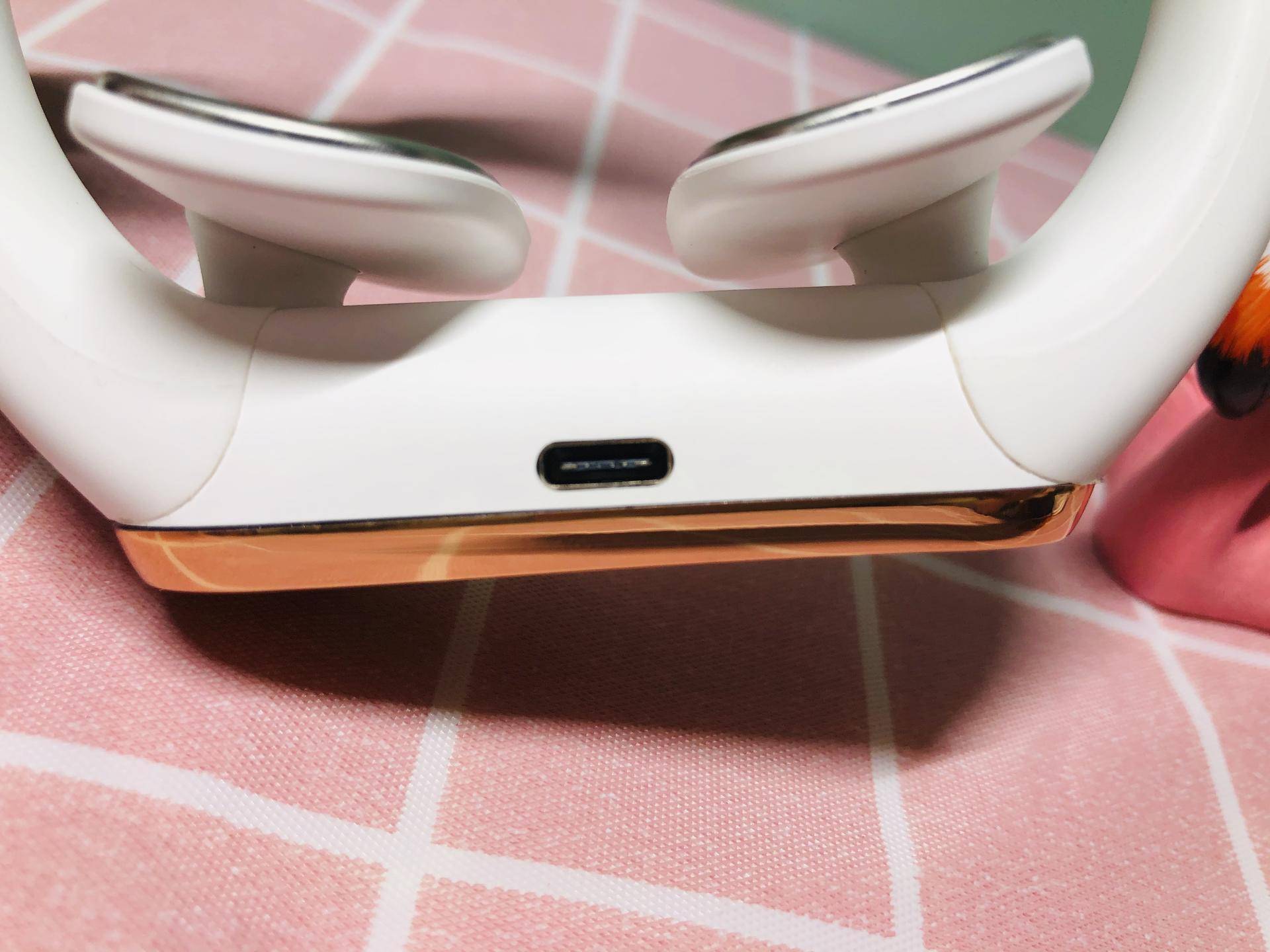 给颈椎来个SPA,越按越轻松——人与物AM2011颈椎按摩器深度测评