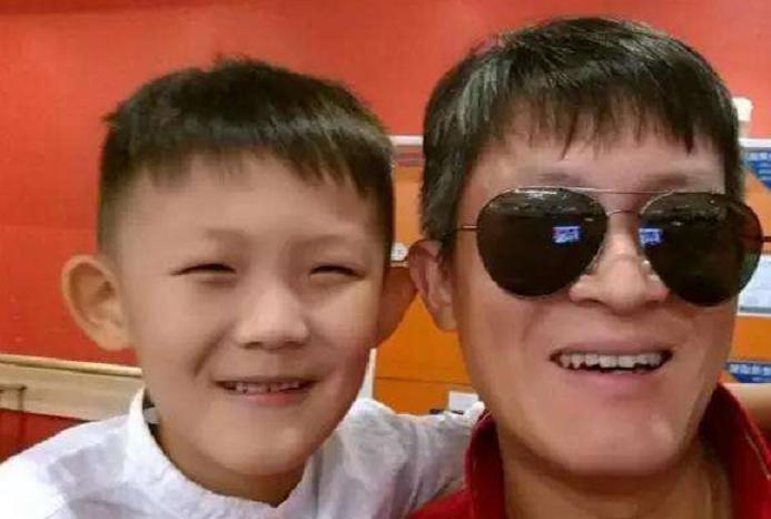 耳朵长附耳的说法有福气吗,耳大真的有福气吗