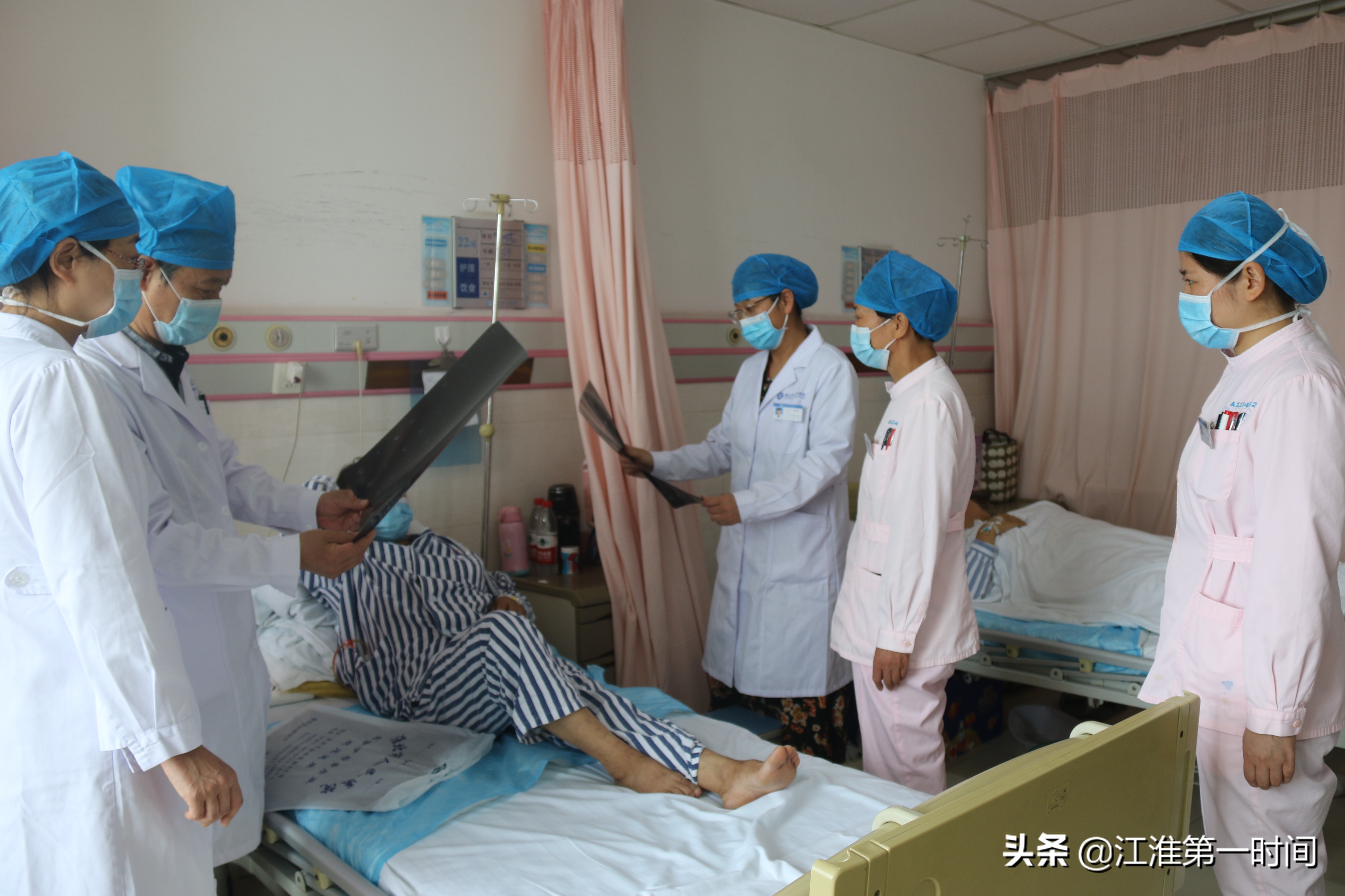 从中专生到研究生,从服务生到博士生