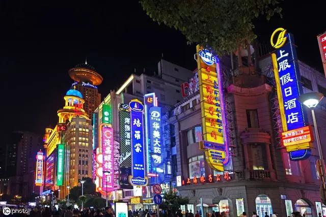 上海被称为魔都始于什么,魔都上海帝都北京还有什么