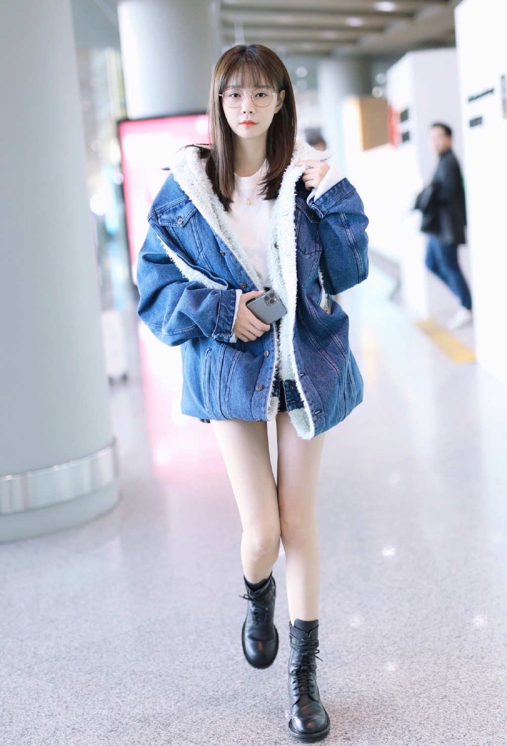 沈梦辰穿搭黑色短靴图,沈梦辰穿搭黑色短靴