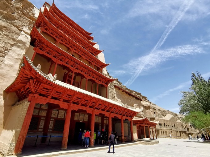 敦煌博物馆东方甄选看世界讲解,敦煌艺术馆游玩攻略