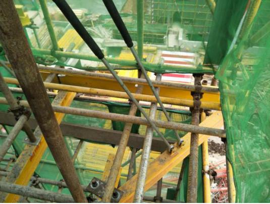 新型悬挑式脚手架施工流程,新型悬挑脚手架孔洞不漏水