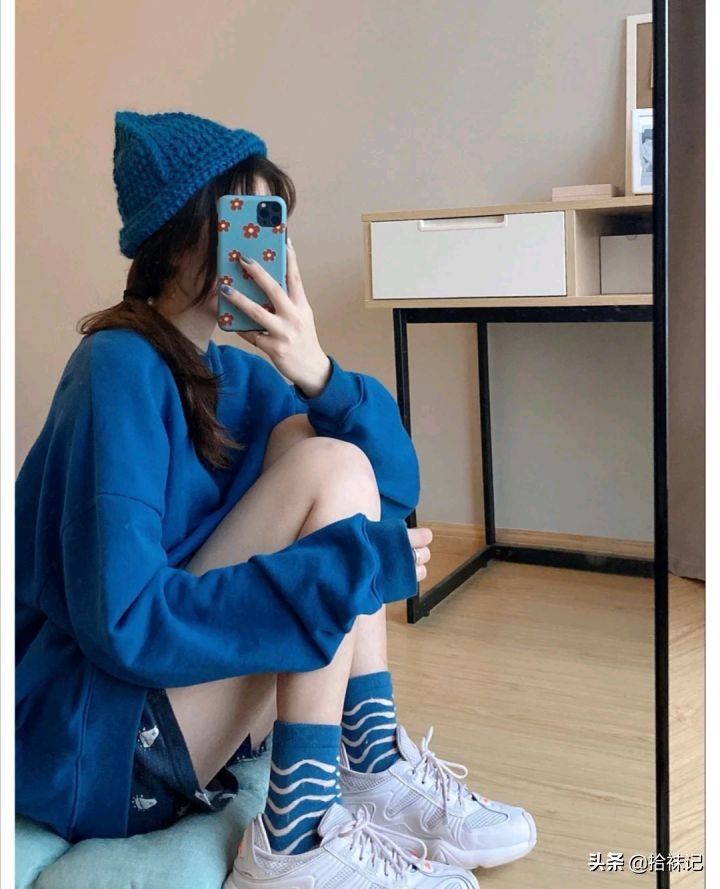 冬日袜子可以这样穿,夏天袜子这样穿太好看了