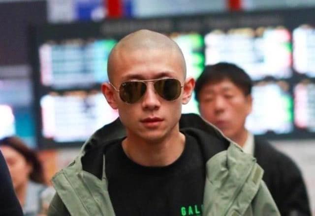 张一山黄晓明陈小春张卫健,张一山和陈小春