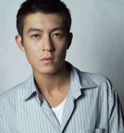 陈冠希谢霆锋对比照片,陈冠希与谢霆锋近照对比