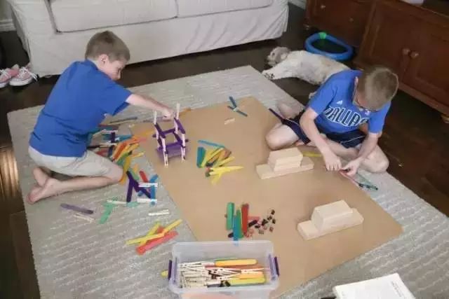 幼儿园手工玩教具制作教程,幼儿园玩教具手工简单好看教程