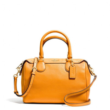 蔻驰女包为什么卖得好,蔻驰包为什么这么便宜