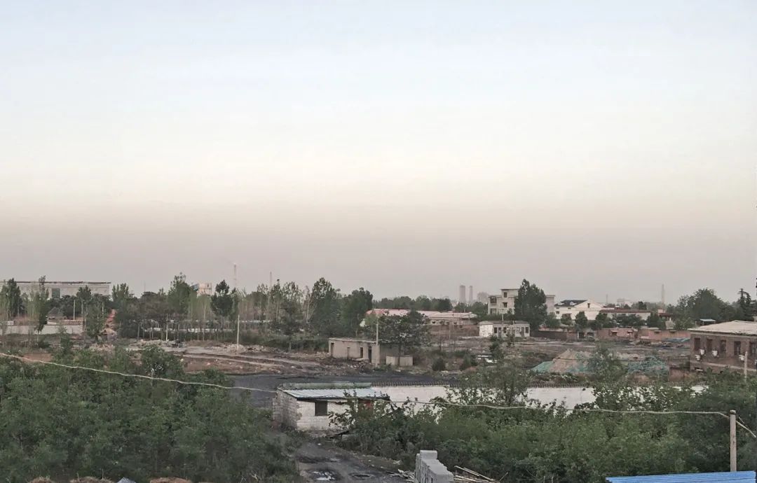 两亩地民宿设计方案效果图,乡村两层排屋民宿设计