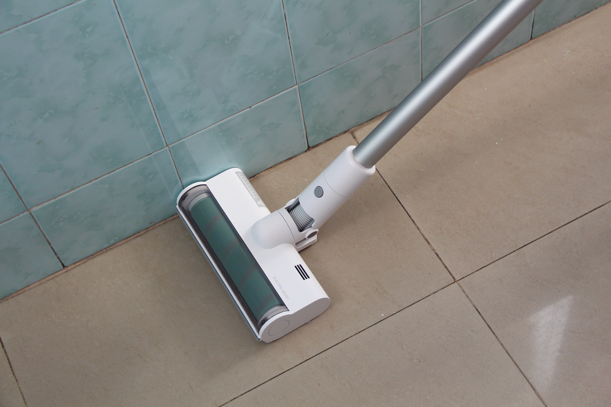 容易清理吸尘器推荐,无死角自动吸尘器推荐家用第一名