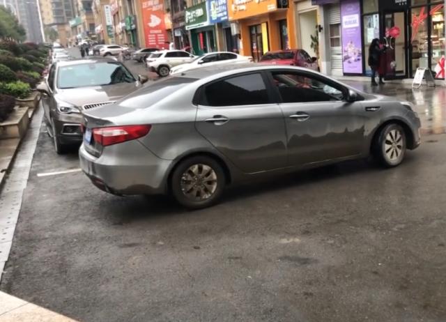 老司机停车技巧视频教程,老司机教你怎么倒车