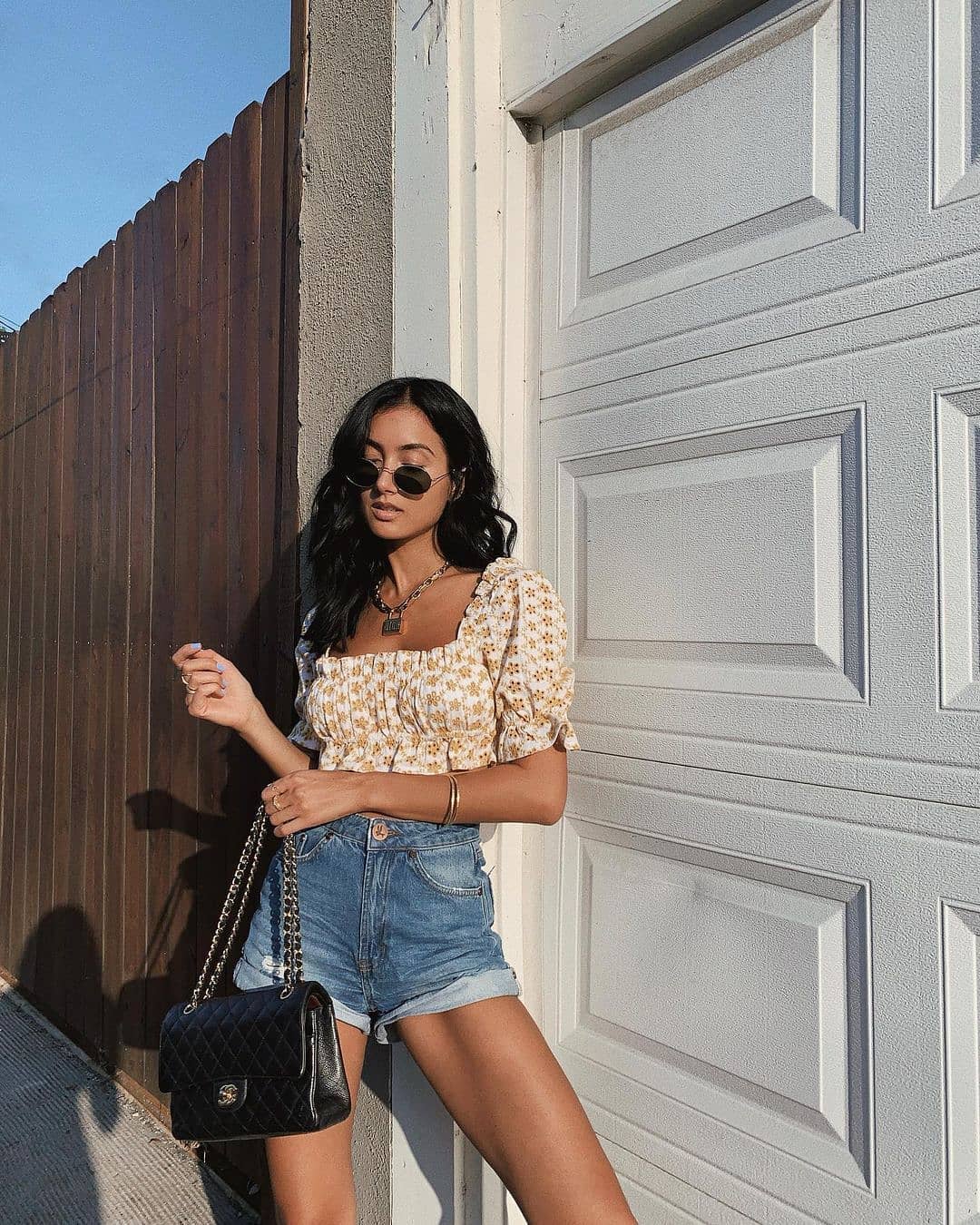 今年最火牛仔短裤新款,夏季牛仔短裤哪种最好看