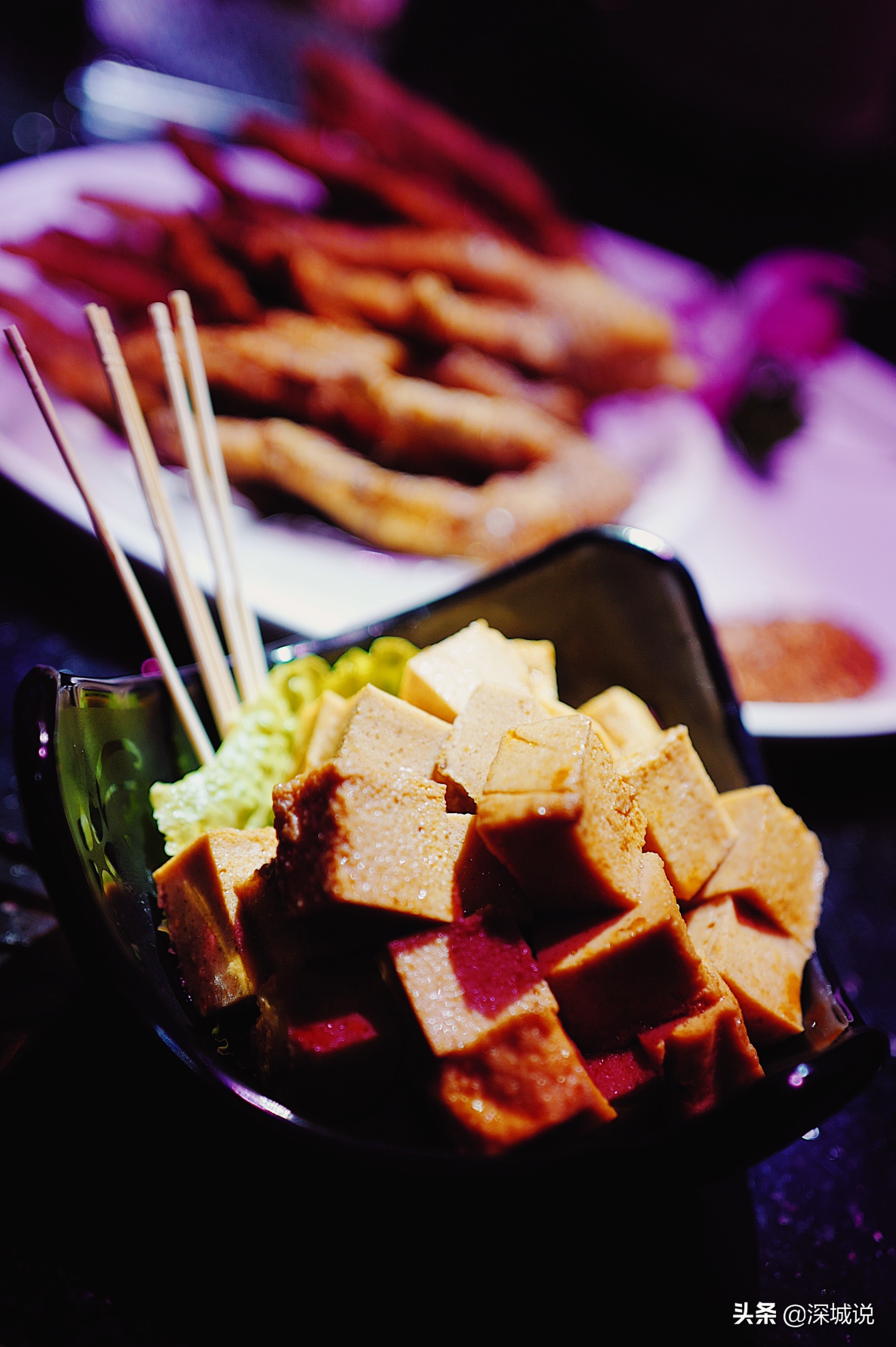 都说纯k是被ktv耽误的美食城,随便点了几道小吃后,我信了