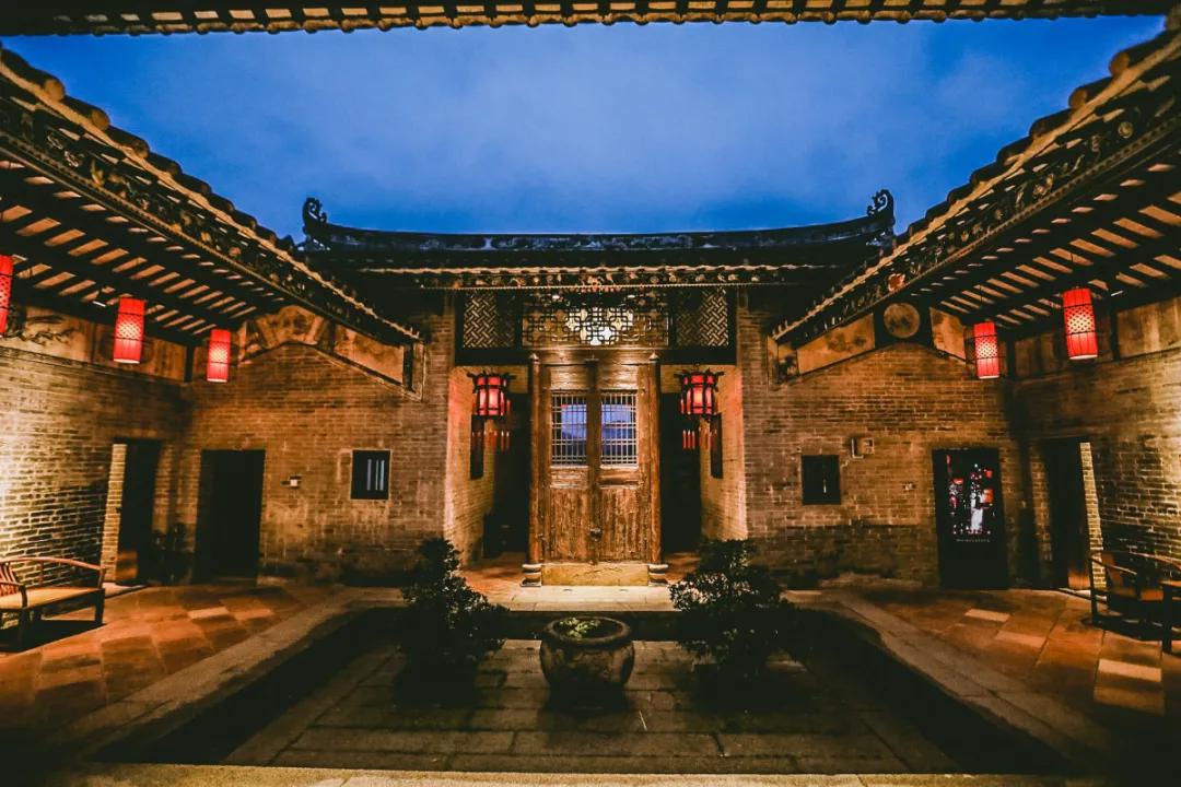 在大山深处幽静绝美的村落,深藏大山中的村落