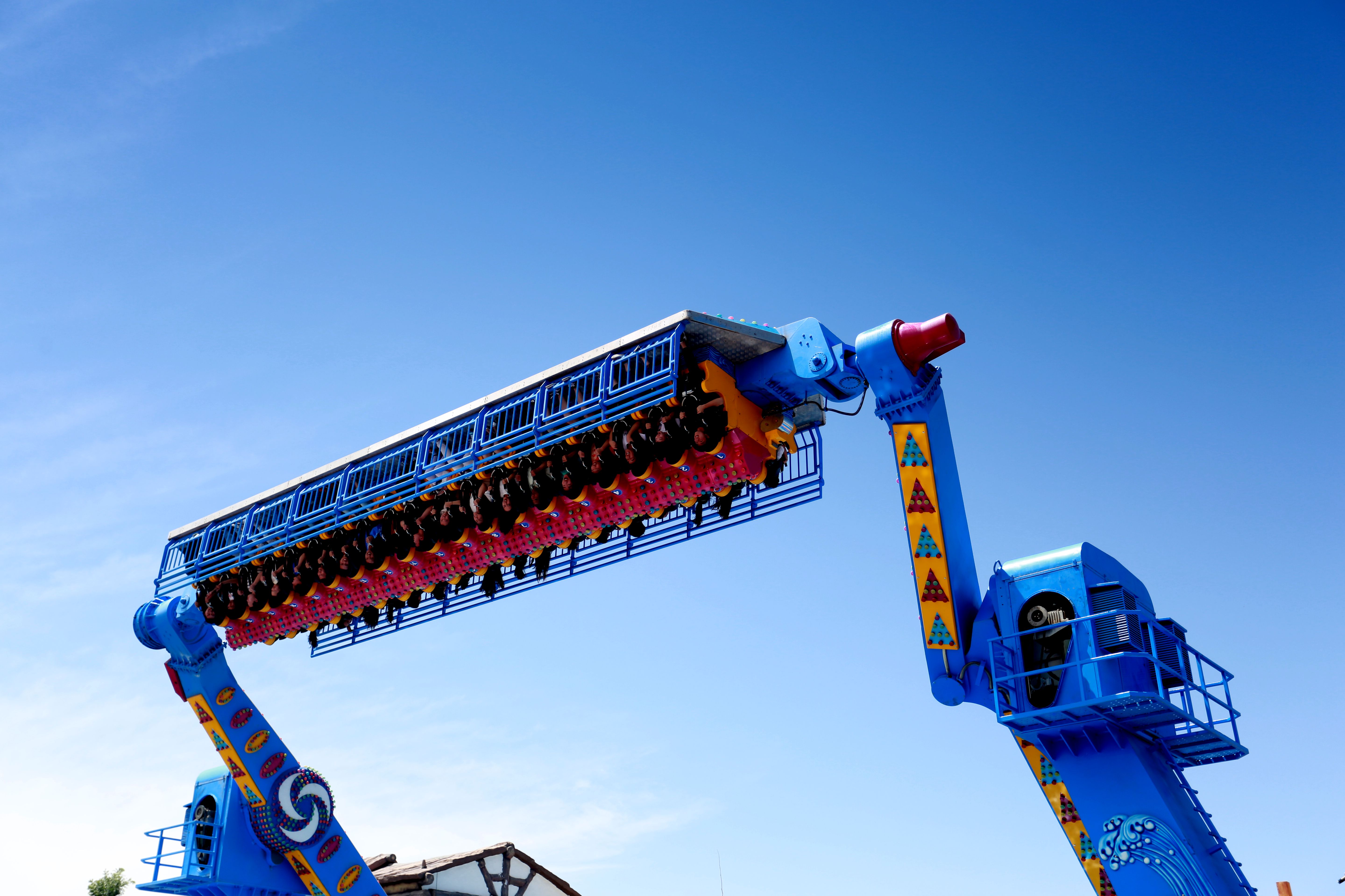 嘉峪关方特好玩么,嘉峪关方特什么时候人少