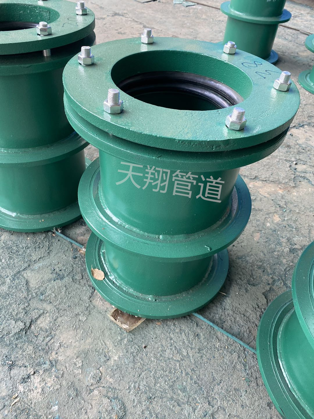 穿墙套管防水堵洞最佳方法,穿墙管堵漏施工方案