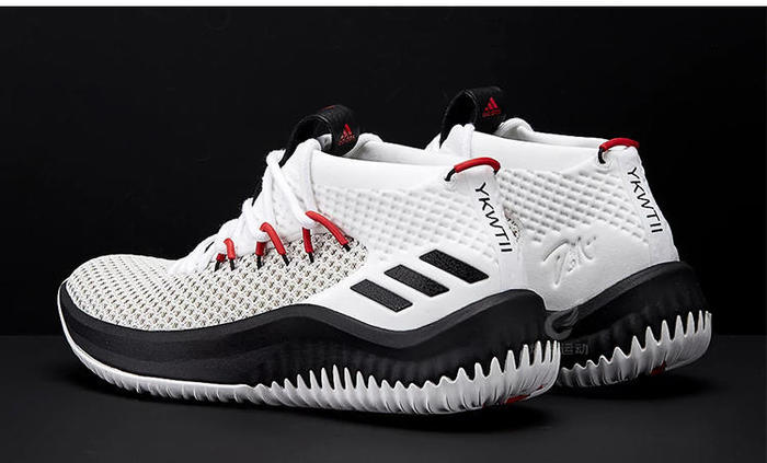 利拉德8新配色发布,利拉德8代适合扁平足吗