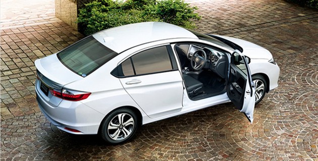 09年锋范1.5t自动挡低配值多少钱,17年本田锋范1.5t新车落地多少