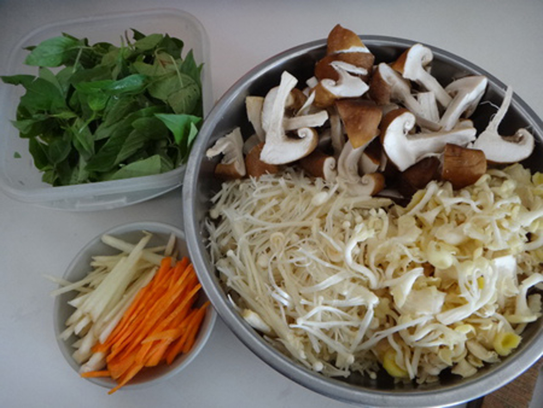 周末一家三口吃饭的幸福短句,周末一家三口在家吃什么