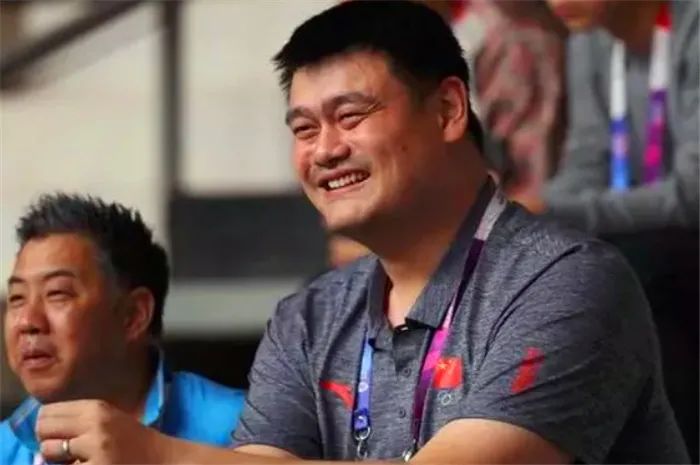 775亿人民币一夜蒸发！足协给耐克泼冷水，姚明表态霸气十足