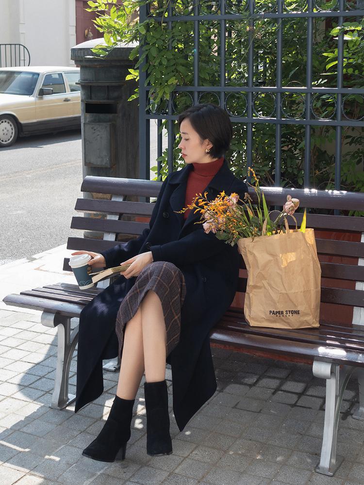 驼色灰色黑色呢大衣哪个更显白,大衣很显白的五个颜色你都了解嘛