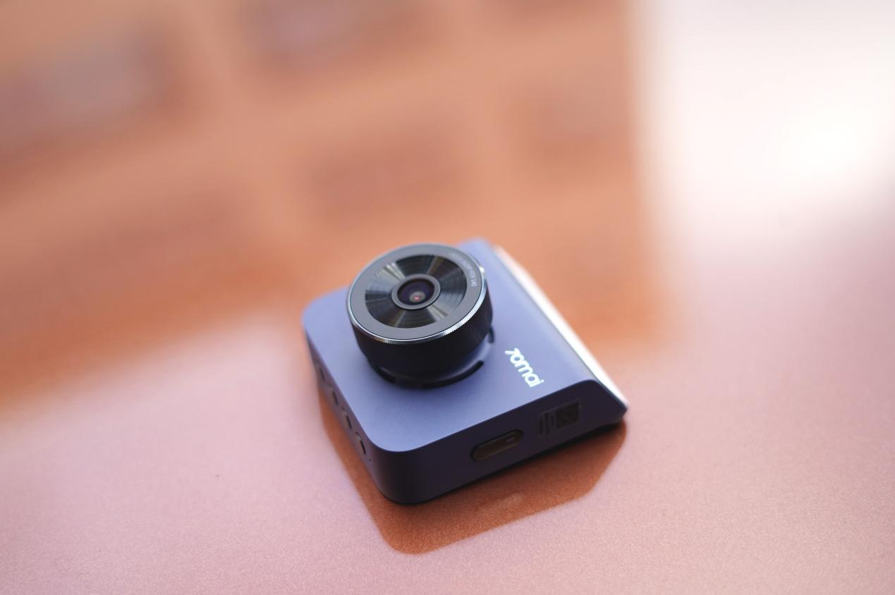 70迈a400行车记录仪测评,70迈行车记录仪魔方a400评测