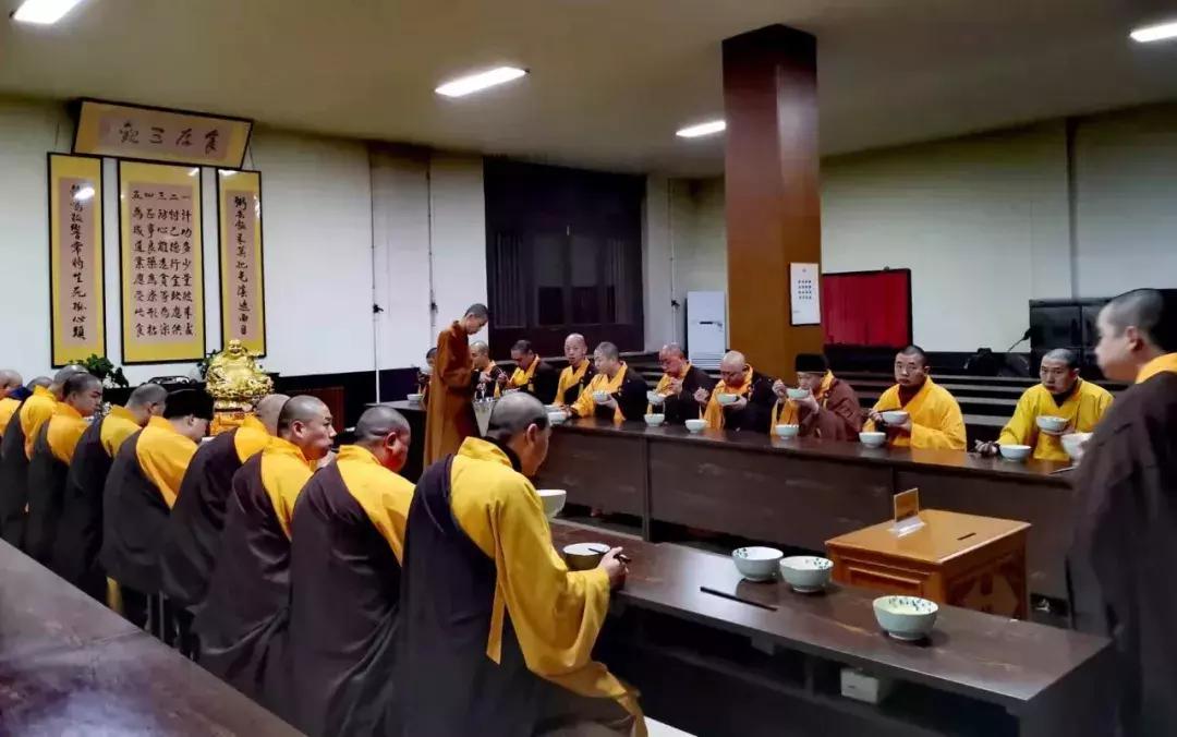 大美横山|清规戒律下,僧侣们的日常不是你想的那样