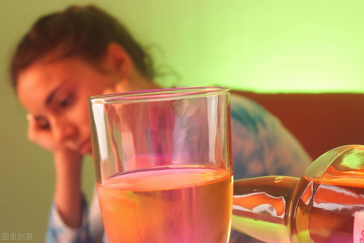 高血尿酸饮食禁忌食物一览表,血尿酸偏高怎样治疗高尿酸血症